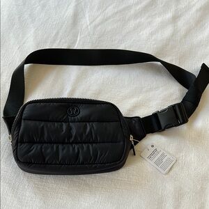 lululemon athletica Everywhere Belt Bag Large *Wunder Puff